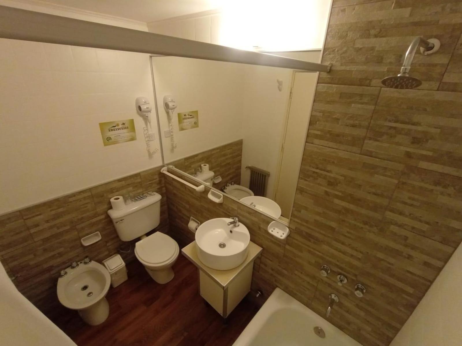 Hotel Edelweiss Villa General Belgrano Exteriör bild