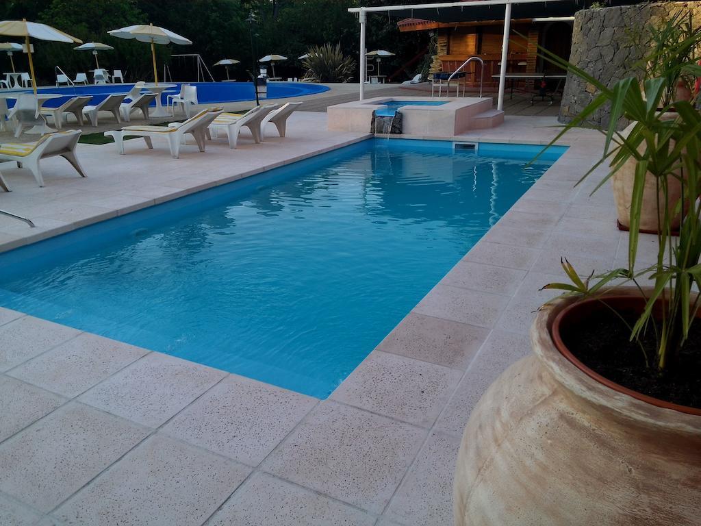 Hotel Edelweiss Villa General Belgrano Exteriör bild