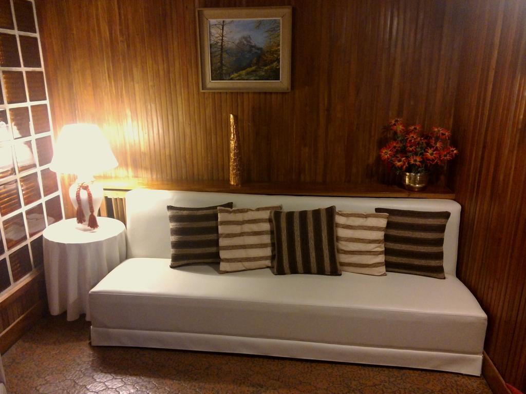 Hotel Edelweiss Villa General Belgrano Exteriör bild